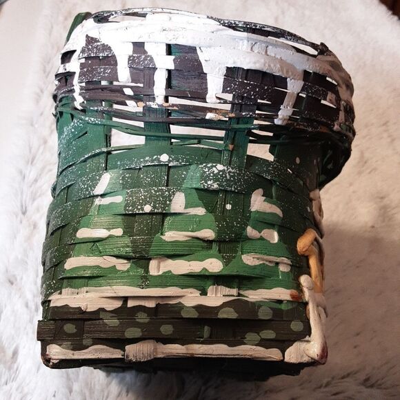 VINTAGE (1970's) Handcrafted Rare Woven Handpainted Christmas‎ Basket 10"… - Picture 10 of 14